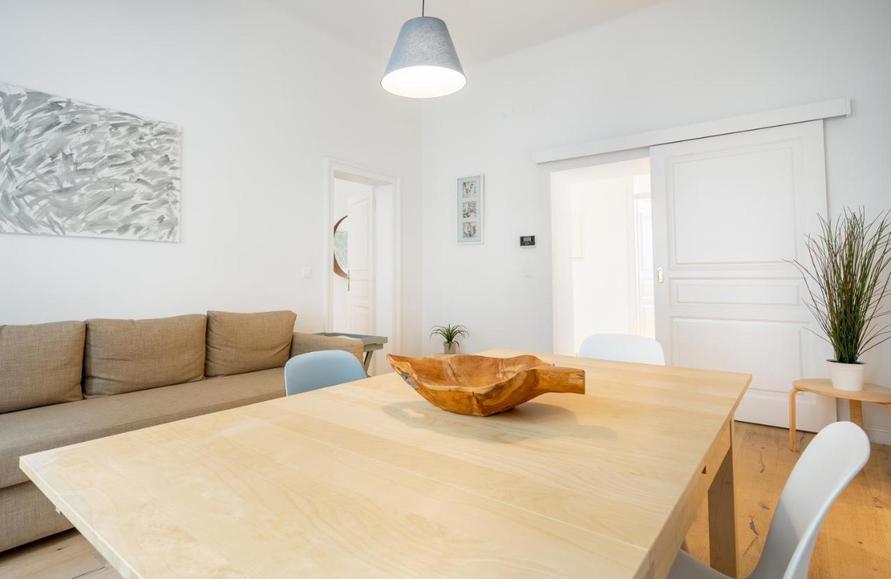 Cottageviertel - Stilvolles In Parknahe Apartamento