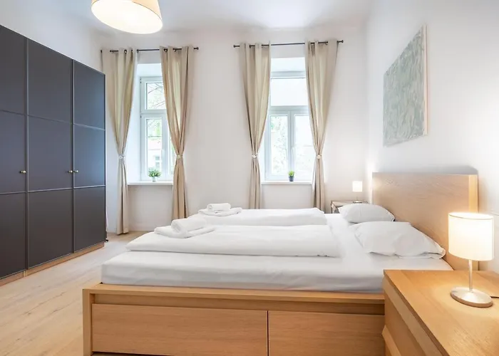 Cottageviertel - Stilvolles Apartment in Parknähe